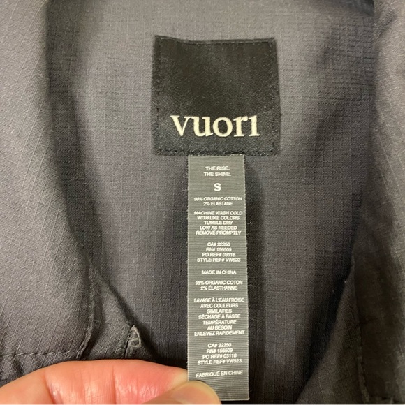 Vuori Black Utility Jacket for Women - Picture 10 of 12